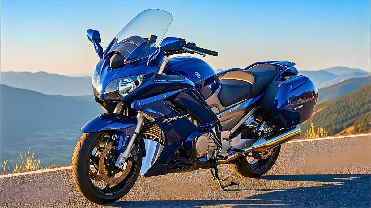 2026 Yamaha FJR 1300 Review Engine Performance Top Speed and Riding Comfort