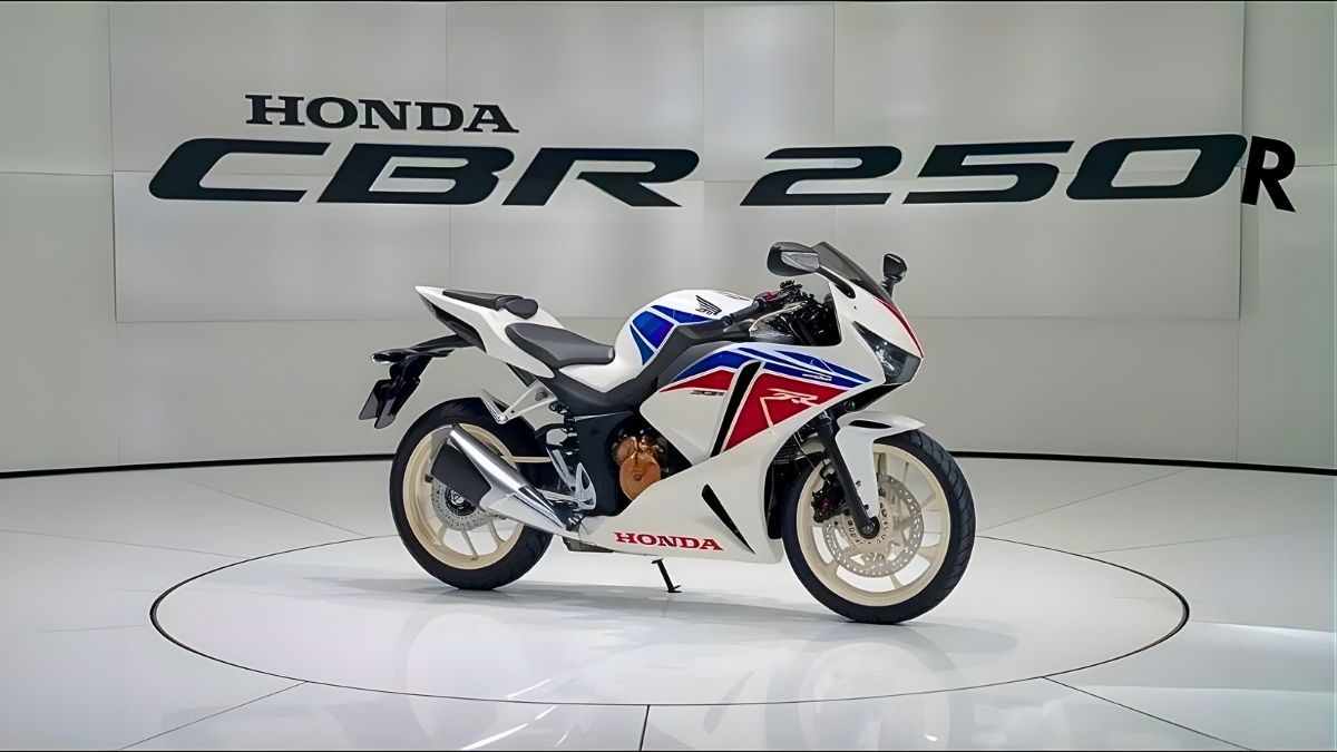 2026 Honda CBR250R Launched Modern Sportbike Design Powerful Engine & New Features