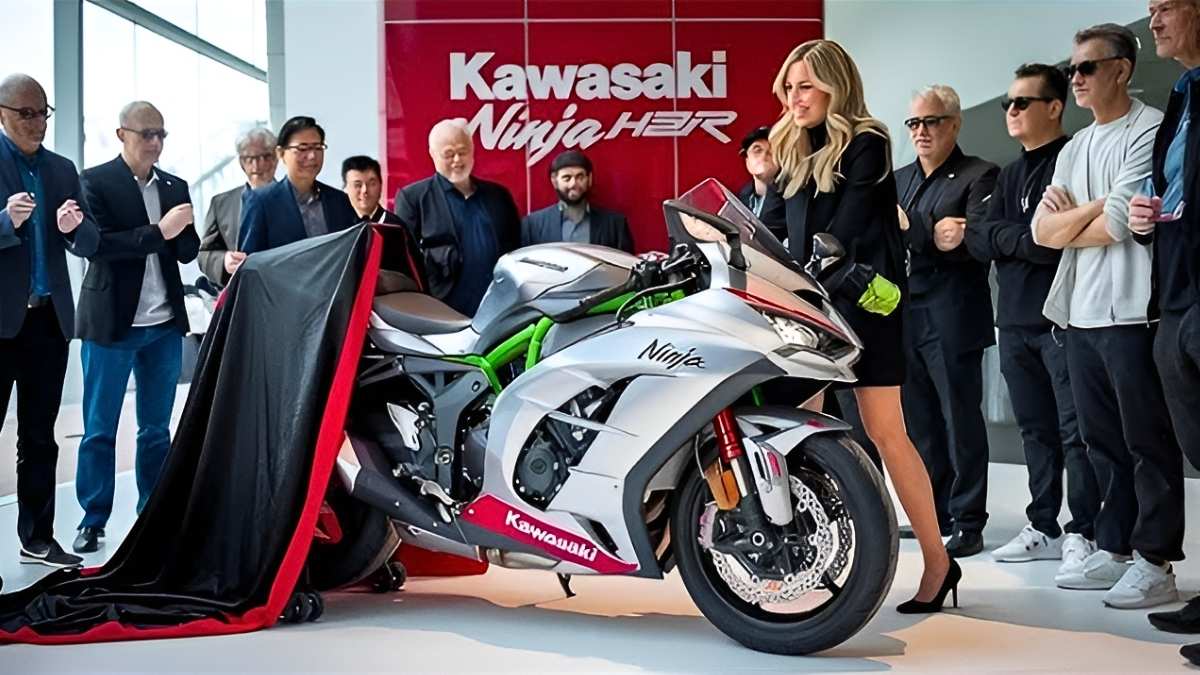 2026 Kawasaki Ninja H2R Ultimate 400kmph Speed Machine for Performance Enthusiasts